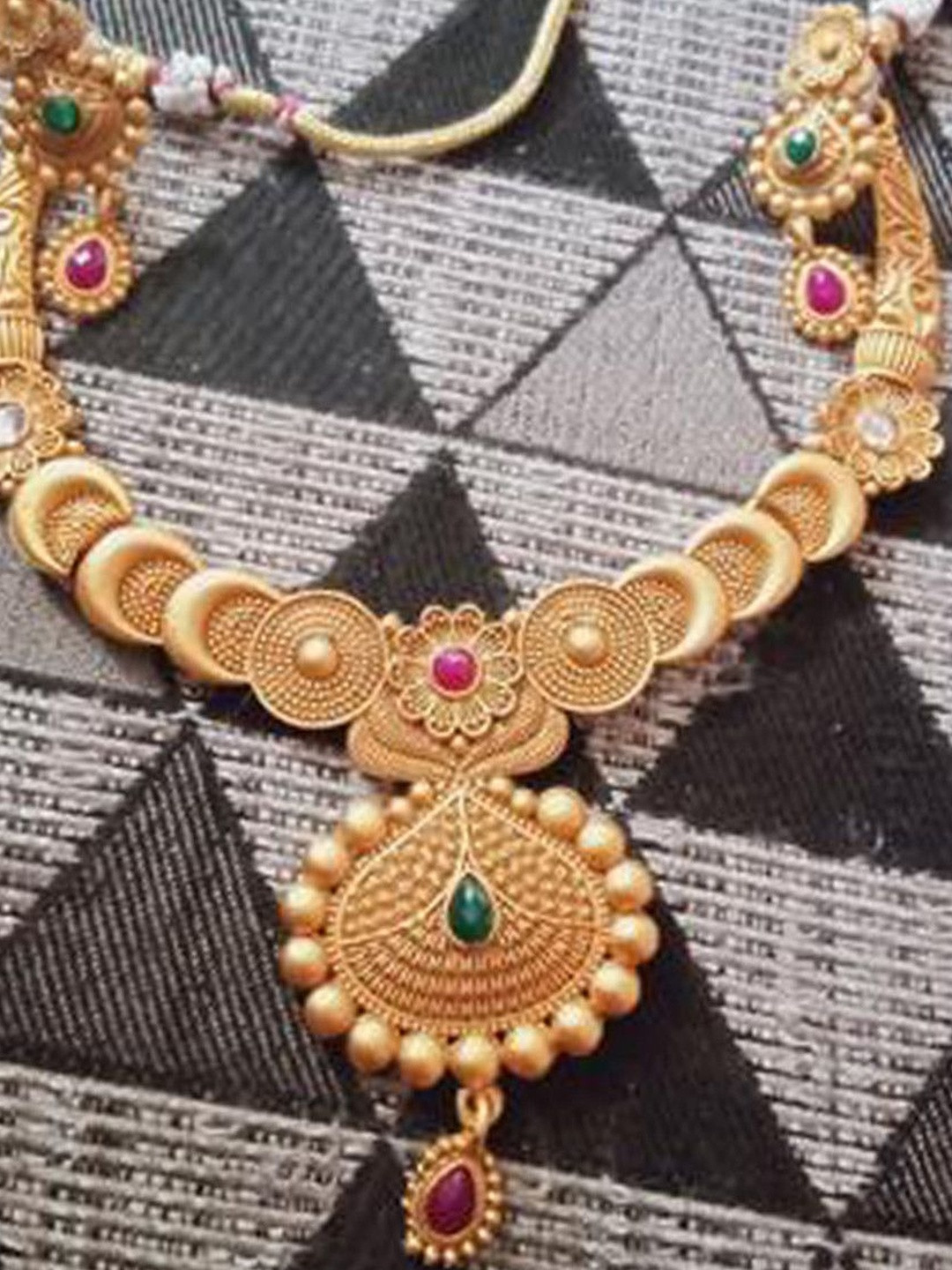 SHREE PURBJI ARTS Women Gold-Plated Alloy Jewellery Set