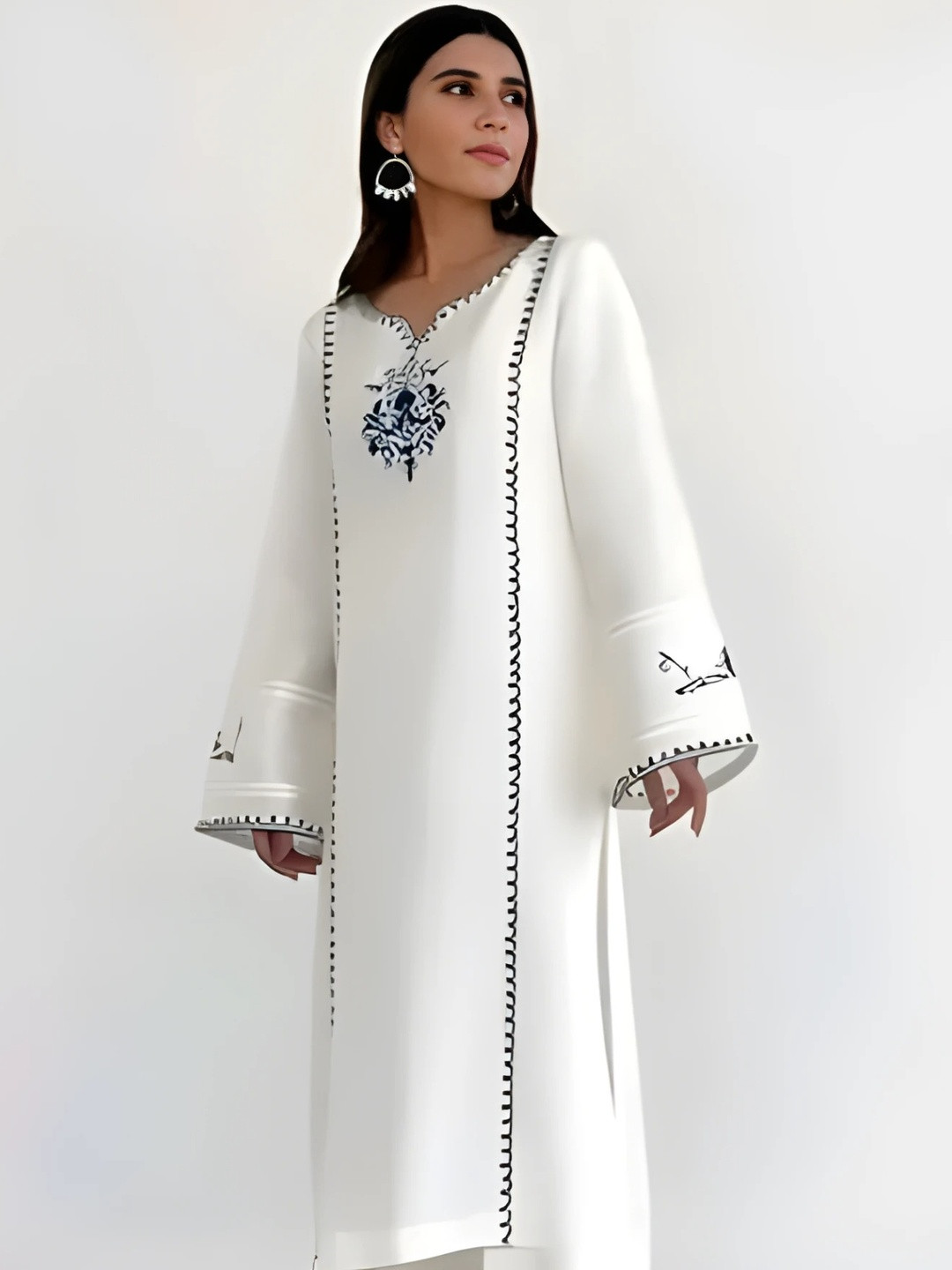 Moda Rapido Women White Viscose Rayon Floral Flared Sleeves Kurti