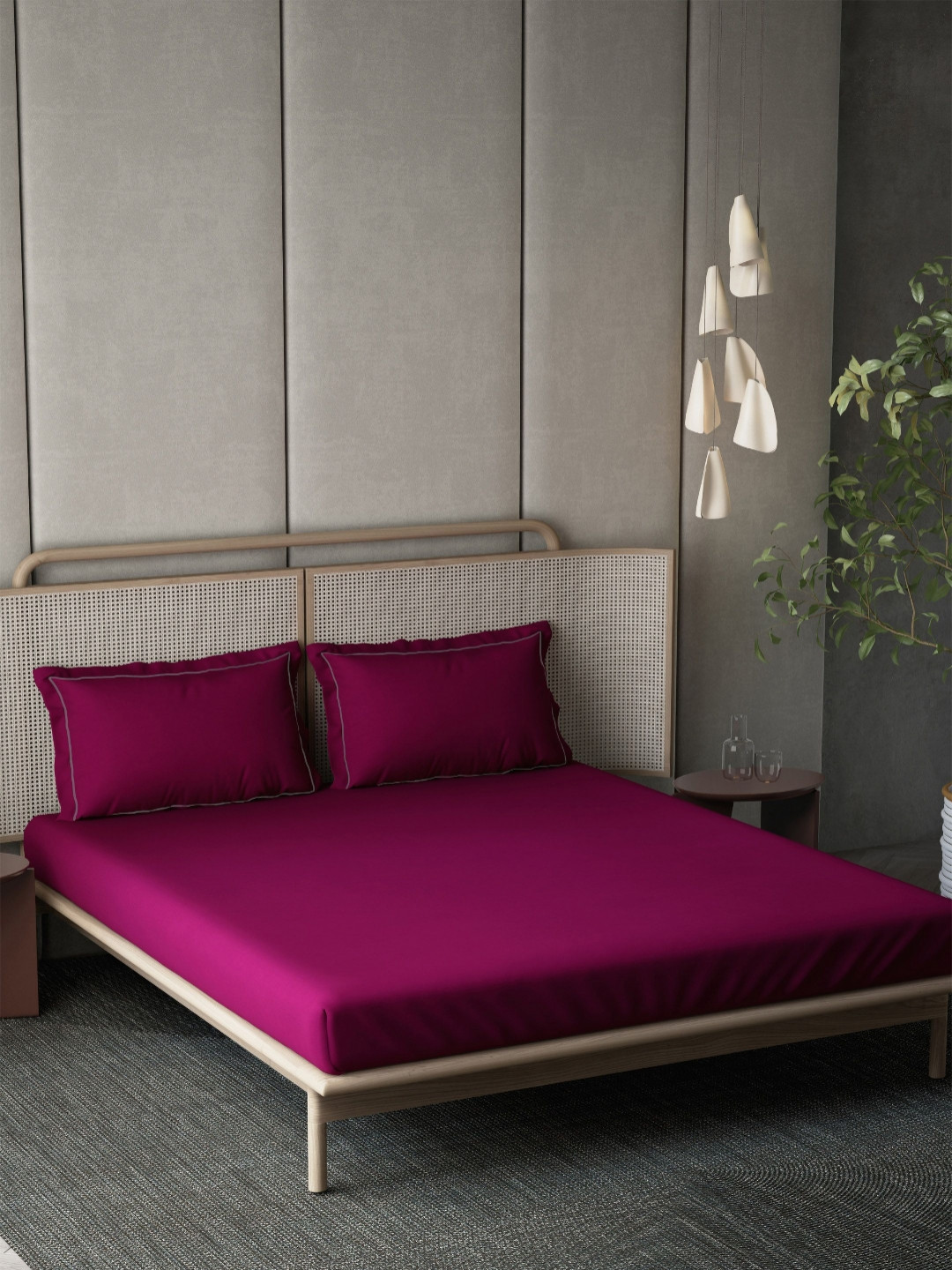 DDecor Duet Burgundy Pure Cotton 300 TC Super King Bedsheet Set-2.74 m X 2.74 m