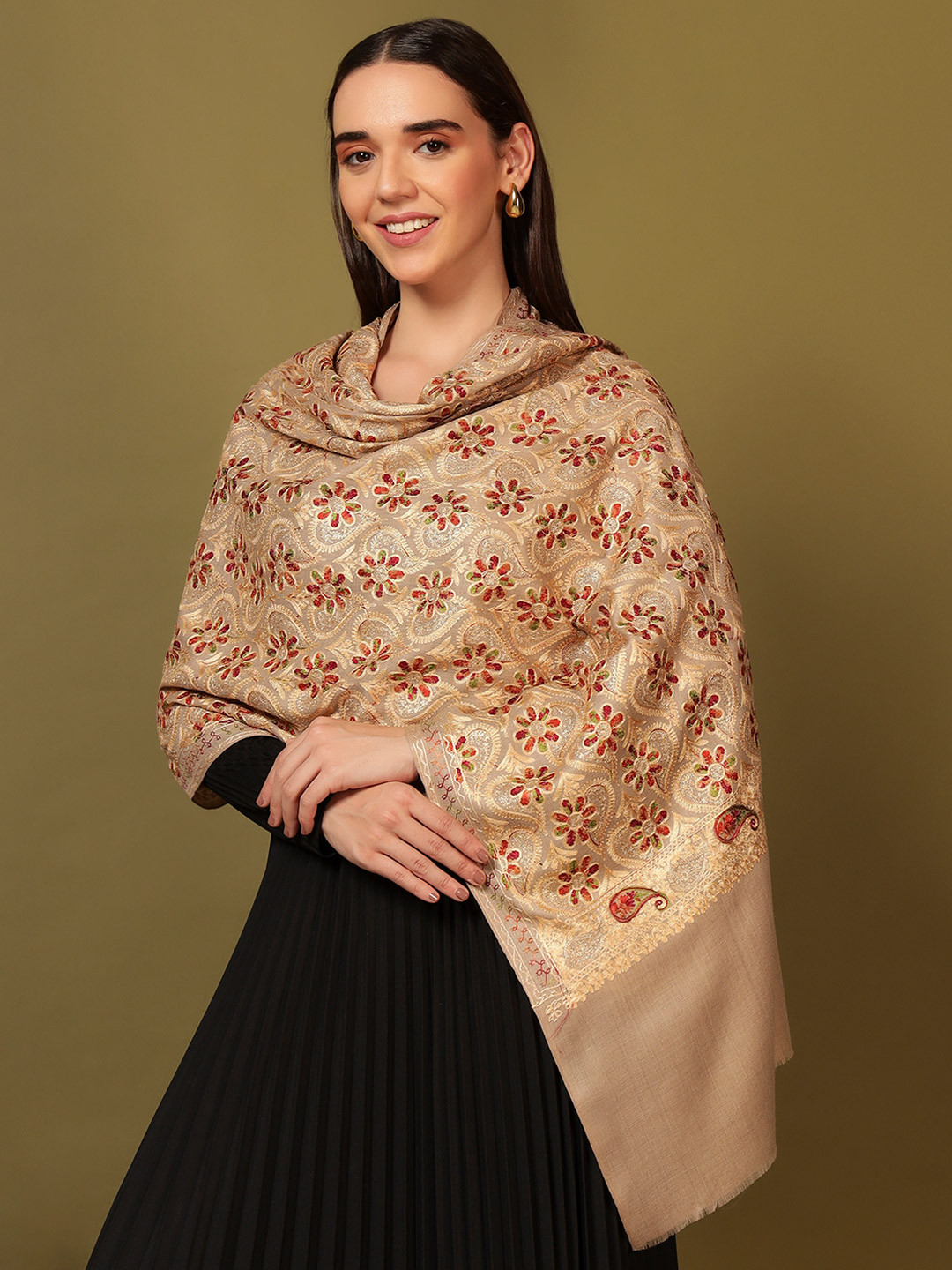 Pashmoda Kashish Floral Embroidered Woolen Shawl