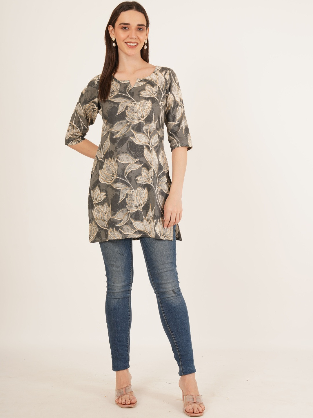 Diktmark Women Cotton Jaipuri Print Short Kurti Top