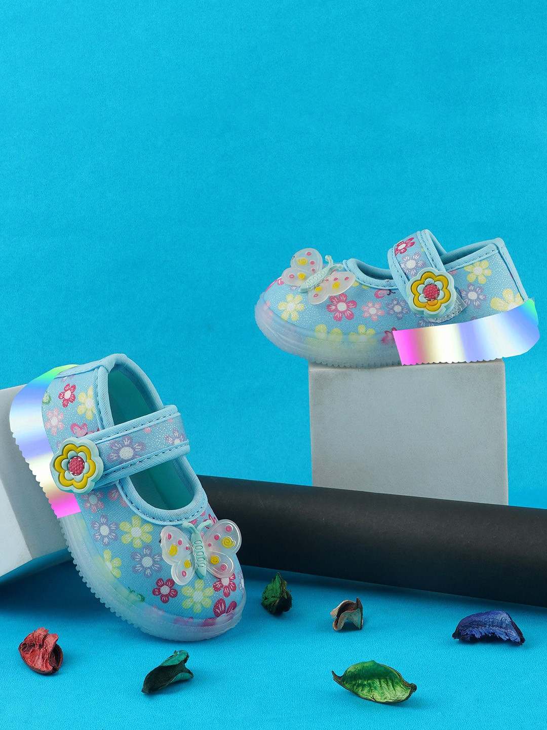 BAESD Girls Flower Printed Butterfly Led Light Sneakers