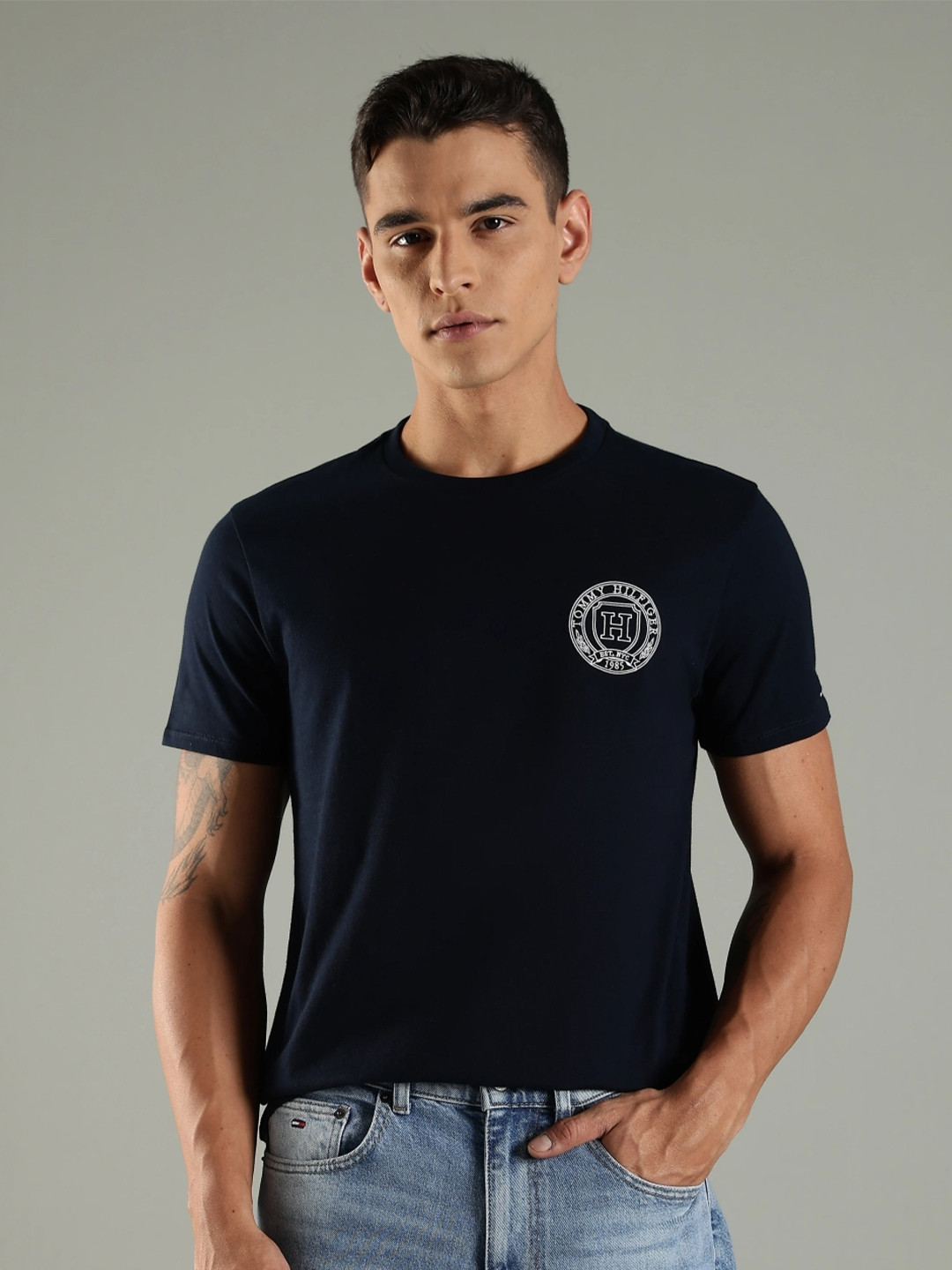 Tommy Hilfiger U.S Men Brand Logo Embroidered Regular Fit Cotton T-shirt