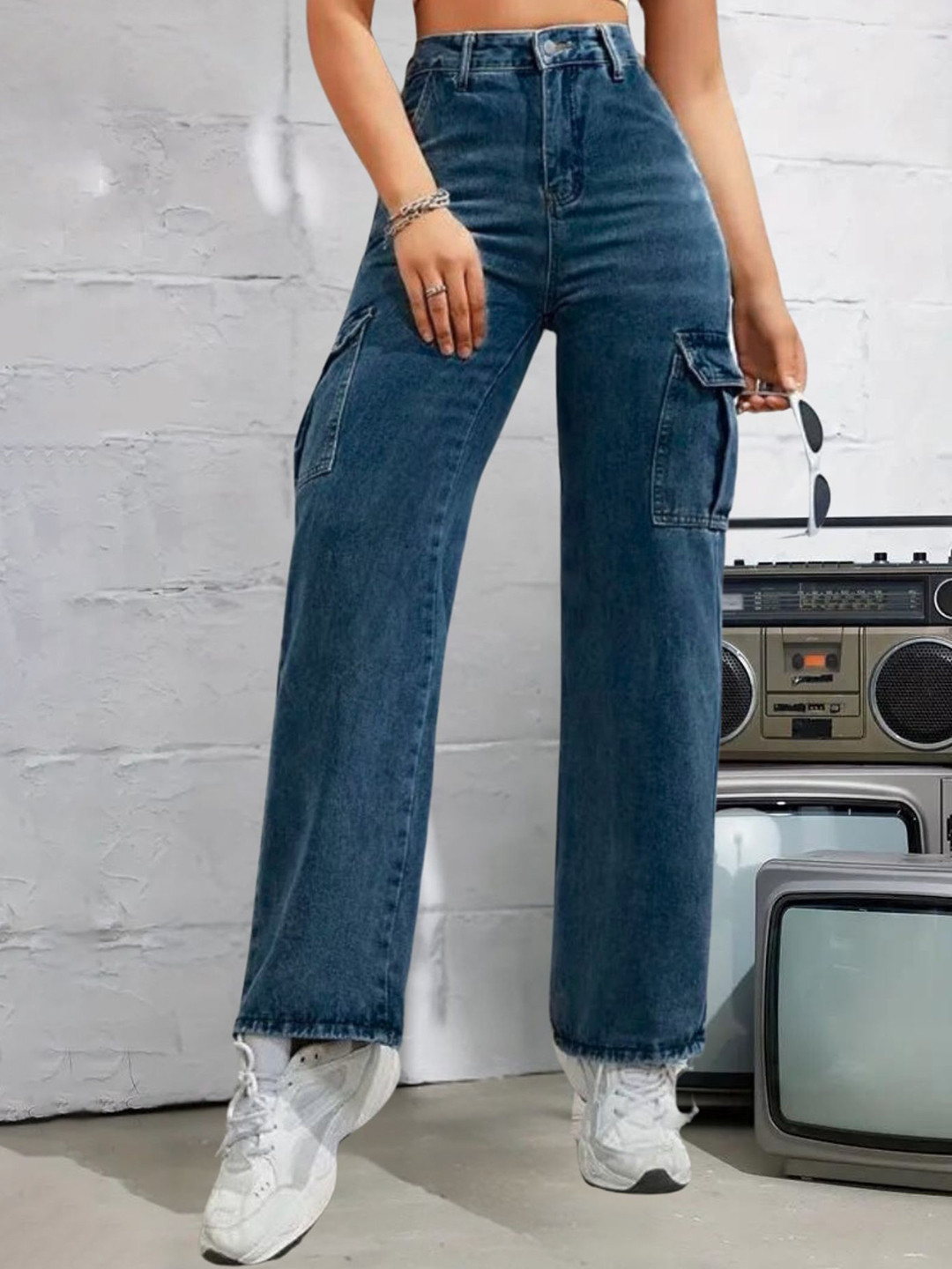 Crazeis Women Comfort Straight Fit High-Rise Light Fade Acid Wash Stretchable Jeans