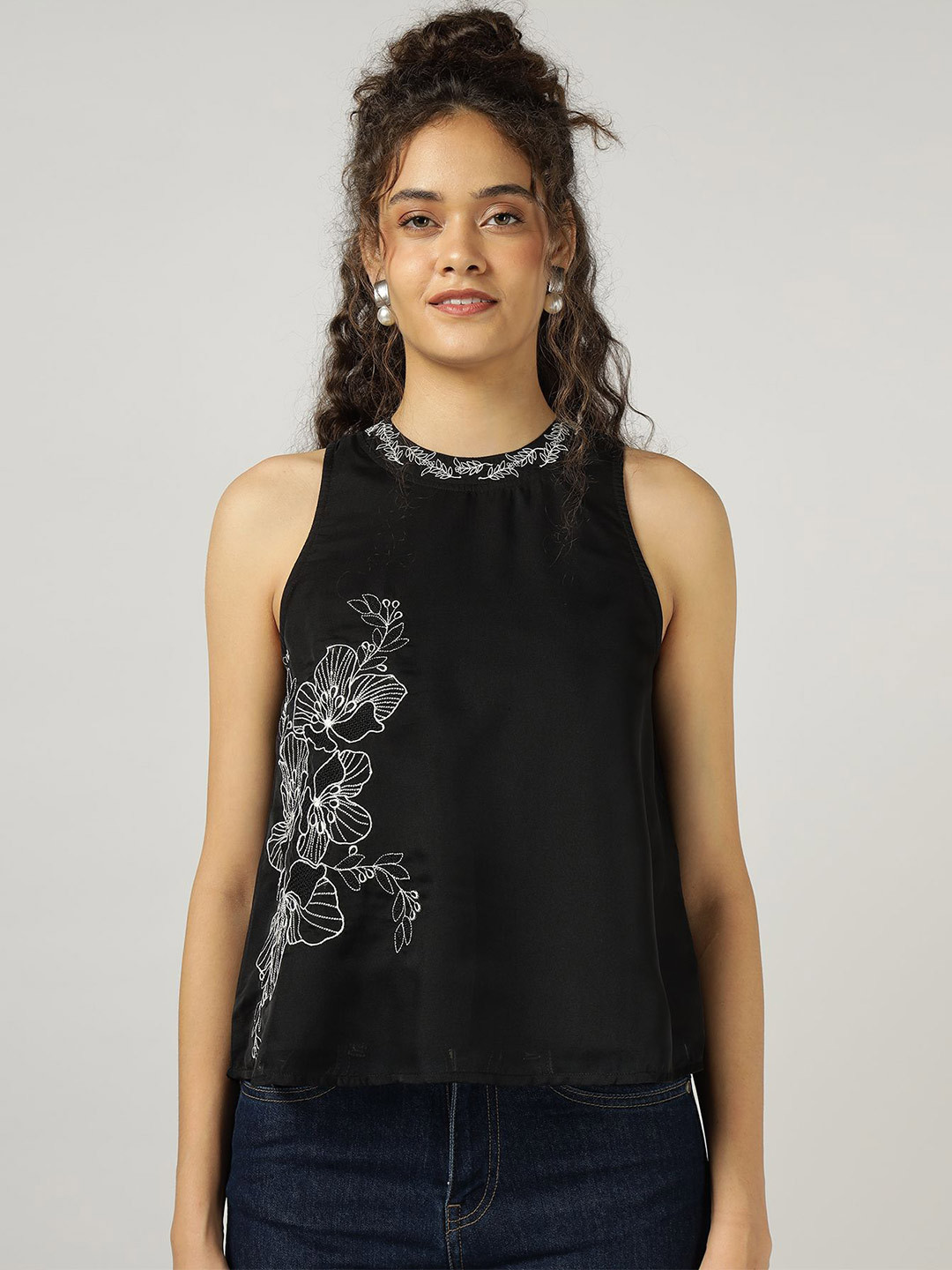 Sands of India Women Floral Embroidered Black Round Neck Top