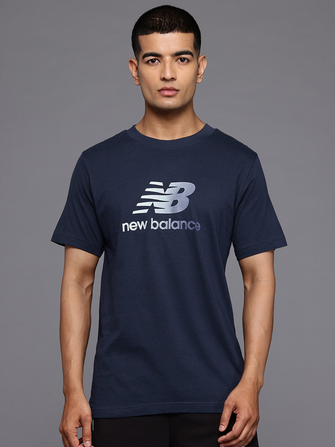 New Balance Sport Essentials Gradient Logo T-shirt