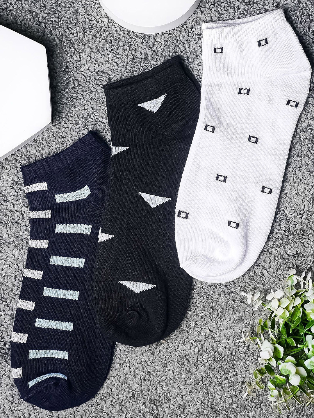 Brauch Men Pack Of 3 Geometric Pattern Cotton Ankle-Length Socks