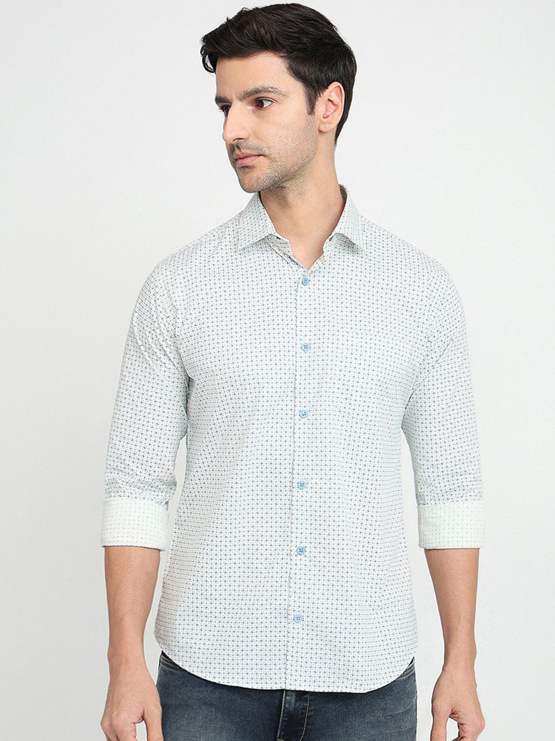 Park Avenue Smart Slim Fit Geometric Printed Spread Collar Cotton Shirt