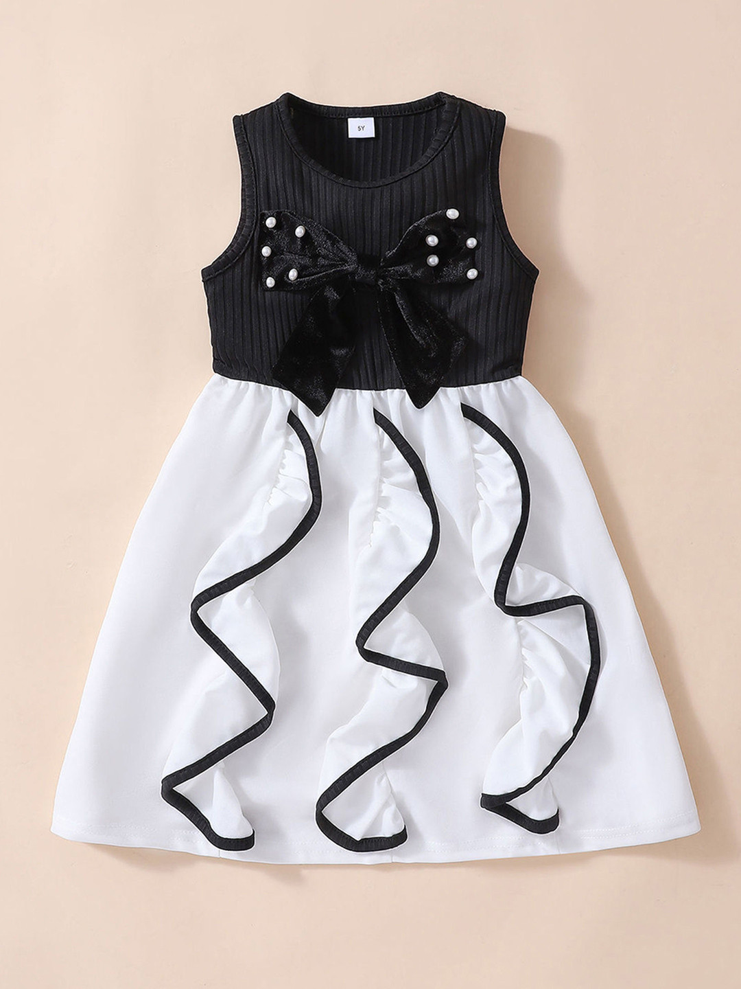 Hopscotch Grils Bow Accent Ruffled Casual Dress