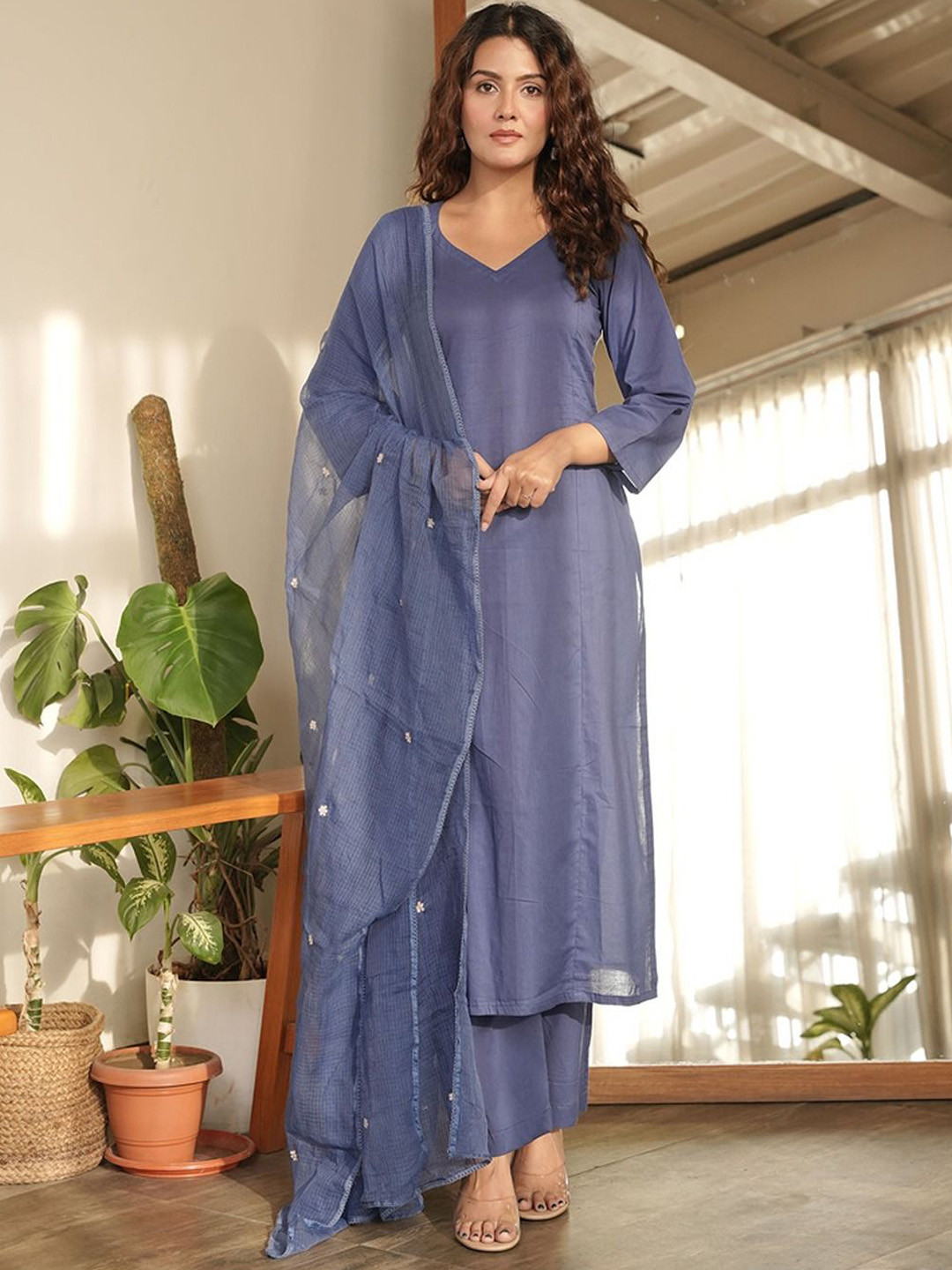 OneWe Saloni V-Neck Pure Cotton Straight Kurta With Trousers & Dupatta