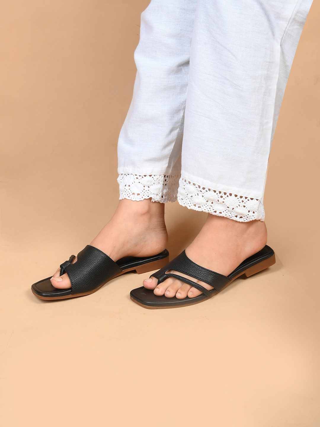 Shoestail Women Open Toe Flats