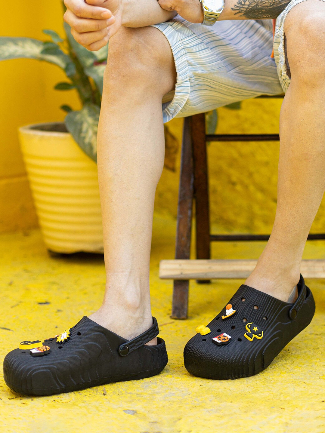 Hygear Matrix Men Clogs With Charms