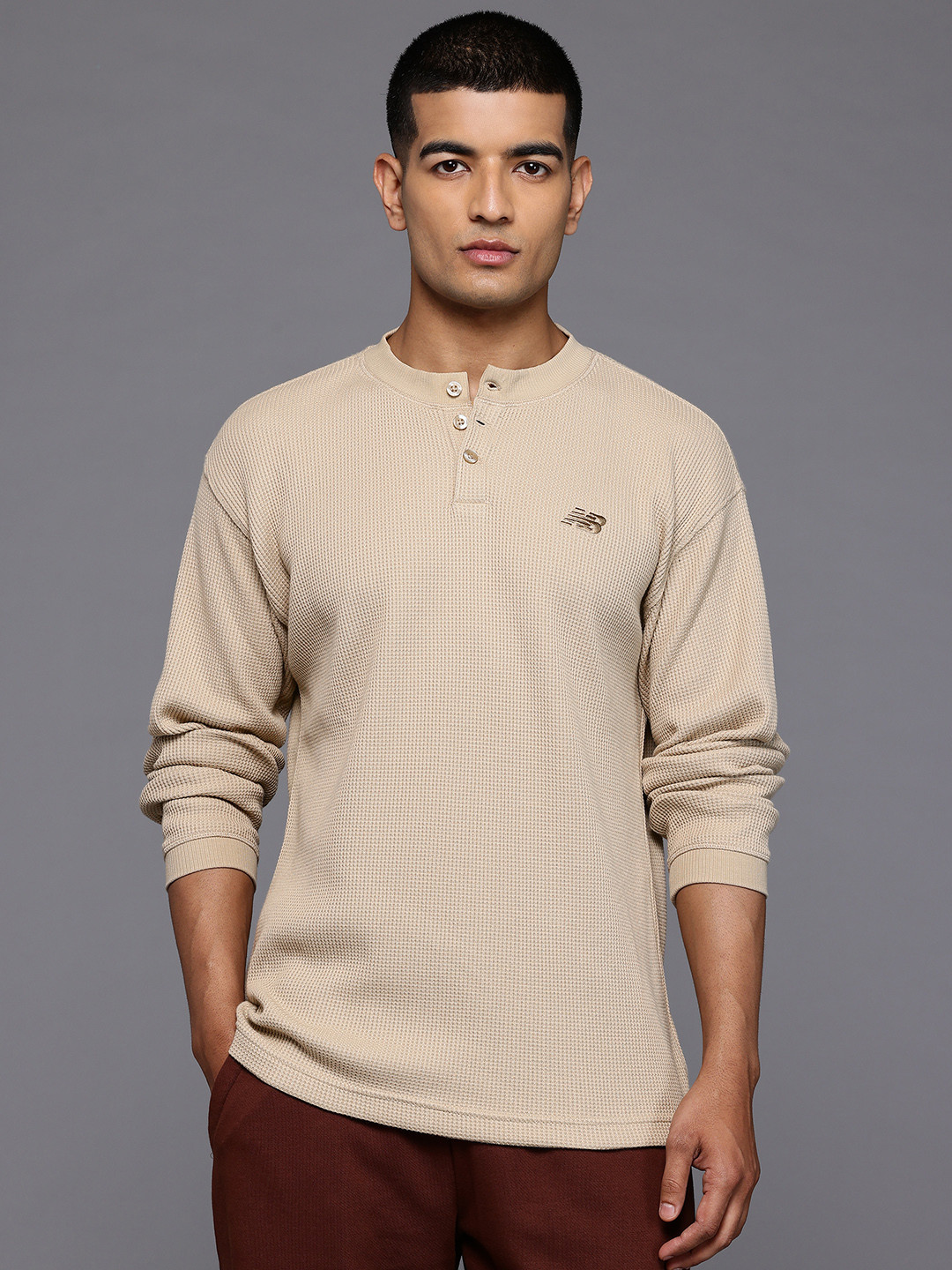 New Balance Waffle Knit Henley Neck Drop-Shoulder Relaxed Fit Sports T-shirt