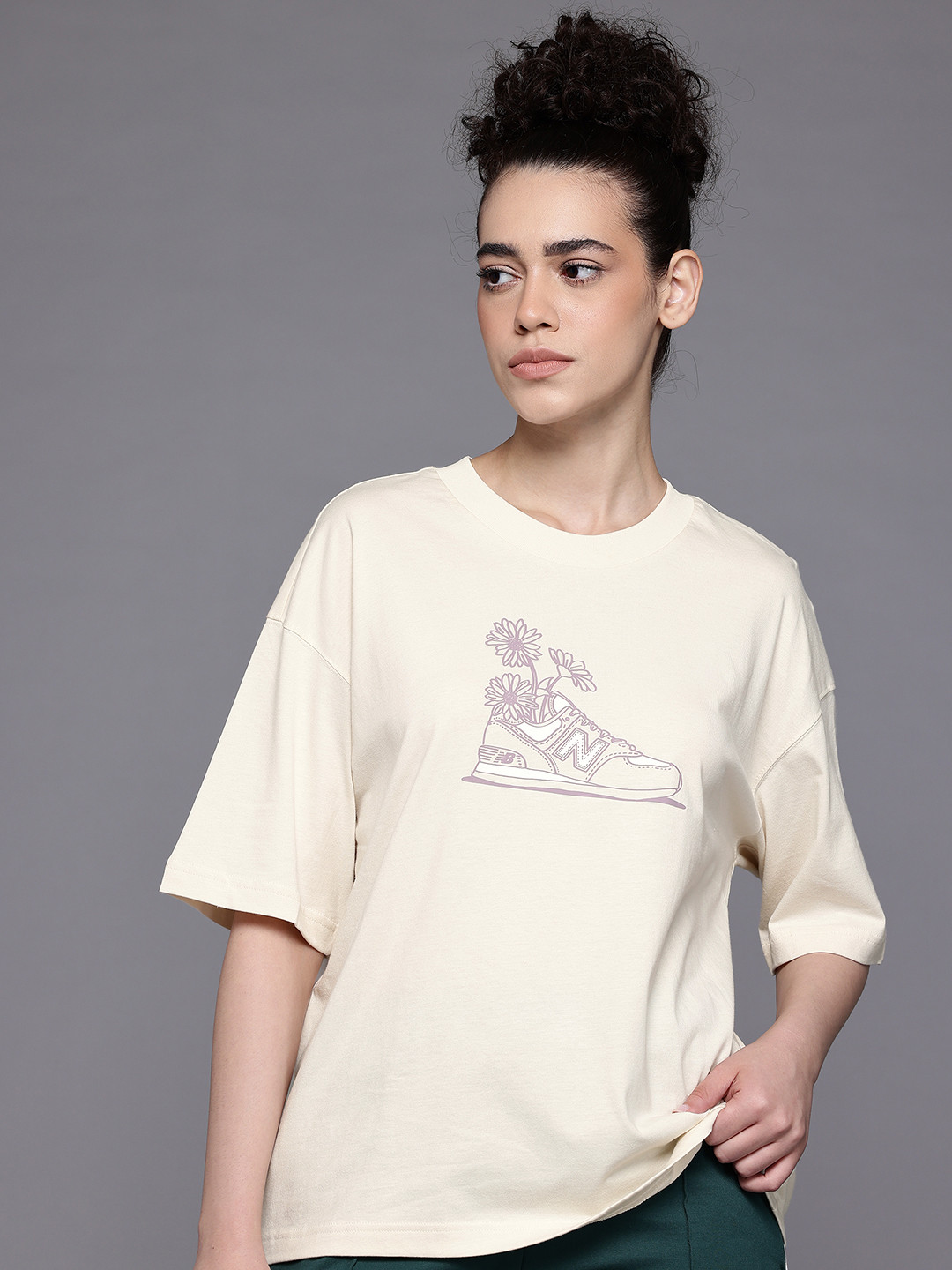New Balance Conversational Print Drop-Shoulder Sleeves Pure Cotton Oversized T-shirt