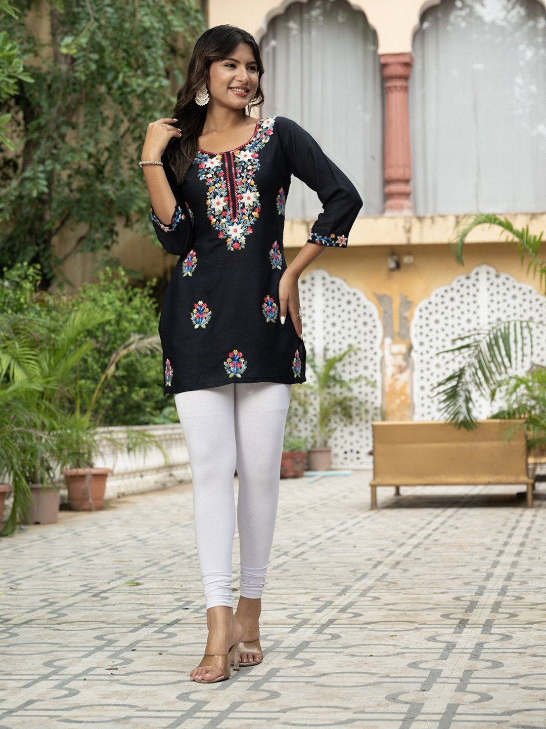 KESARI COLLECTION Women Floral Yoke Design Daily Straight Kurta