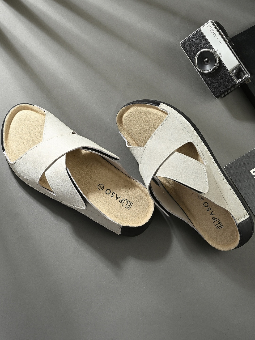 El Paso Men Off White Cross Strap Comfort Sandals