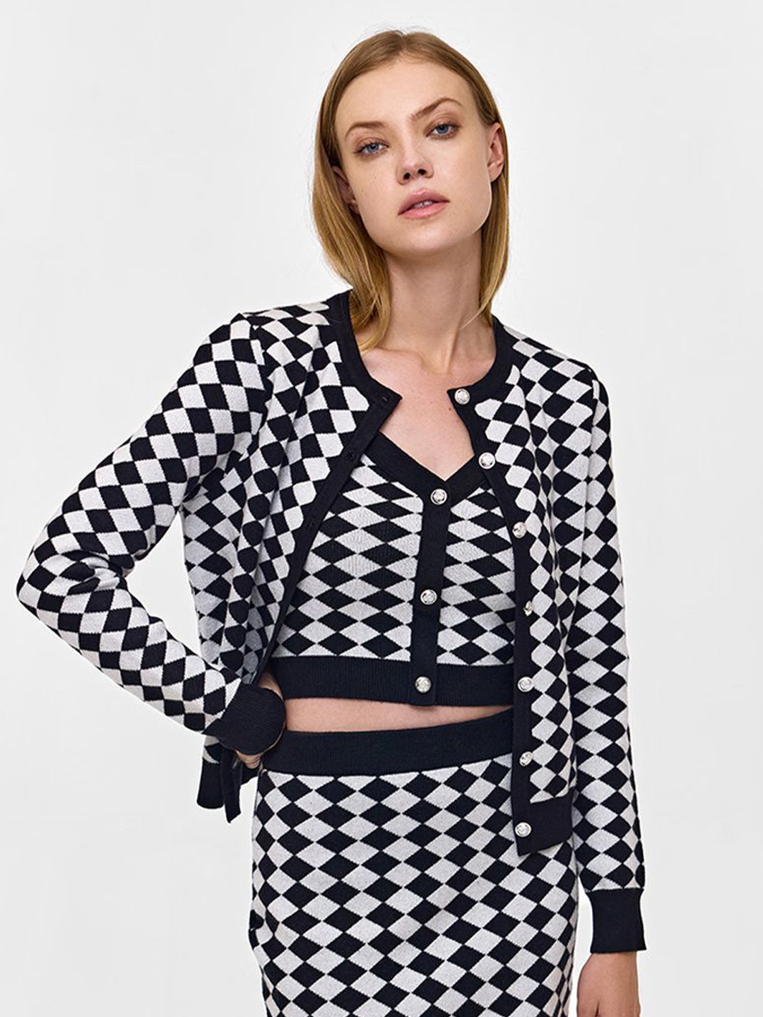 COVER STORY Women Checked Cardigan