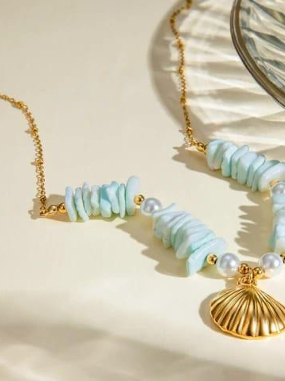 Dipitreats Women Gold-Plated Artificial Stones Chain