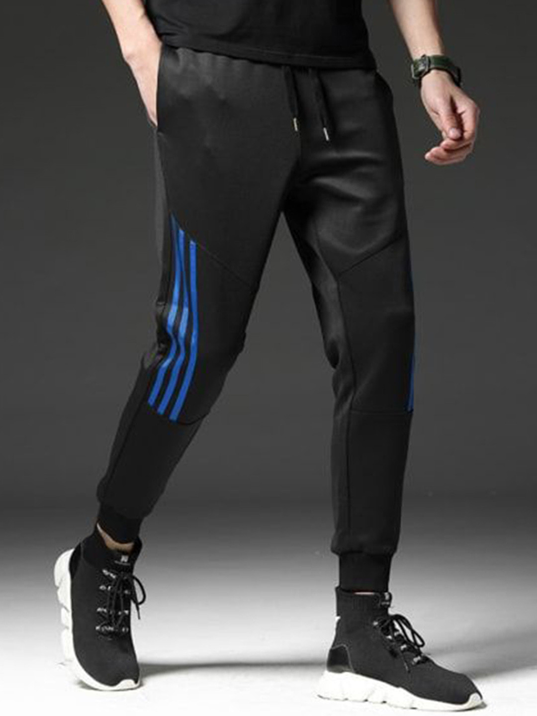 Vasan Men Regular Fit Dry Fit Midi-Rise Track Pants