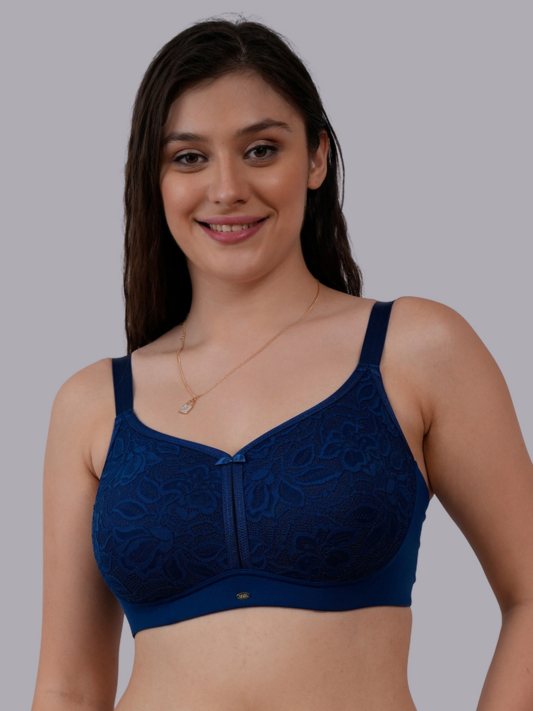 Soie Floral Lace Full Coverage Non Padded Everyday Bra With All Day Comfort