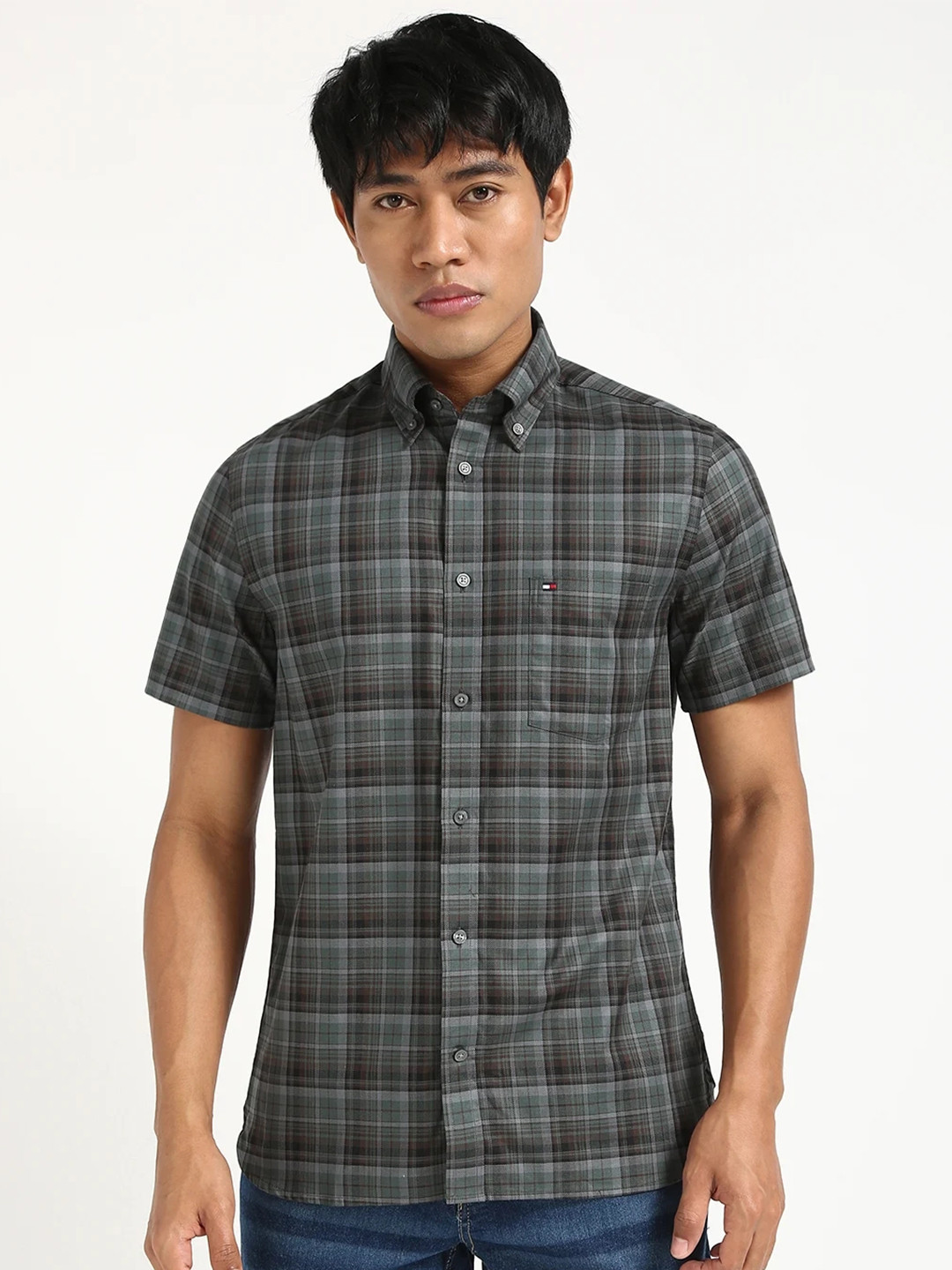 Tommy Hilfiger Tartan Checks Checked Button-Down Collar Pure Cotton Slim Fit Shirt