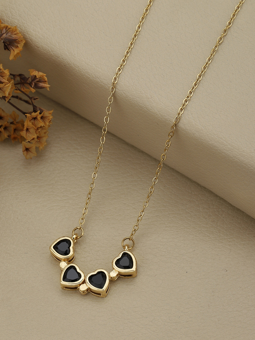 Gold Plated Black Stone Heart Clover Magnetic Pendant Necklace