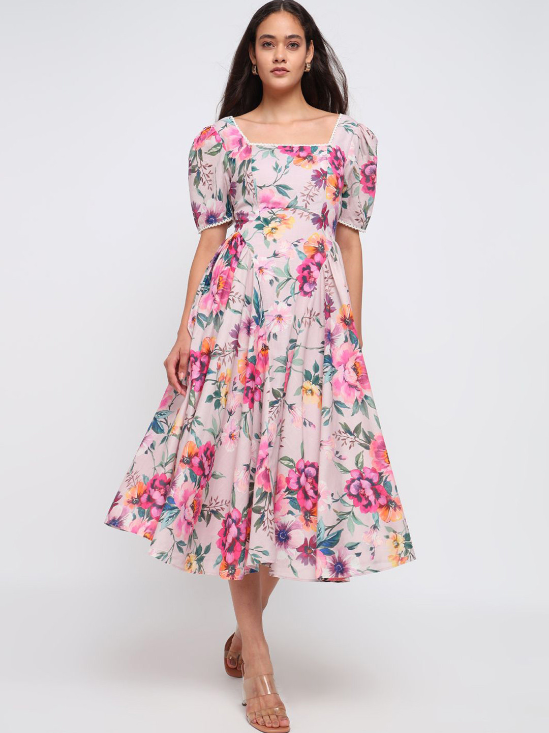 COVER STORY Women Floral Printed Puff Sleeve Drop-Waist Midi Dress