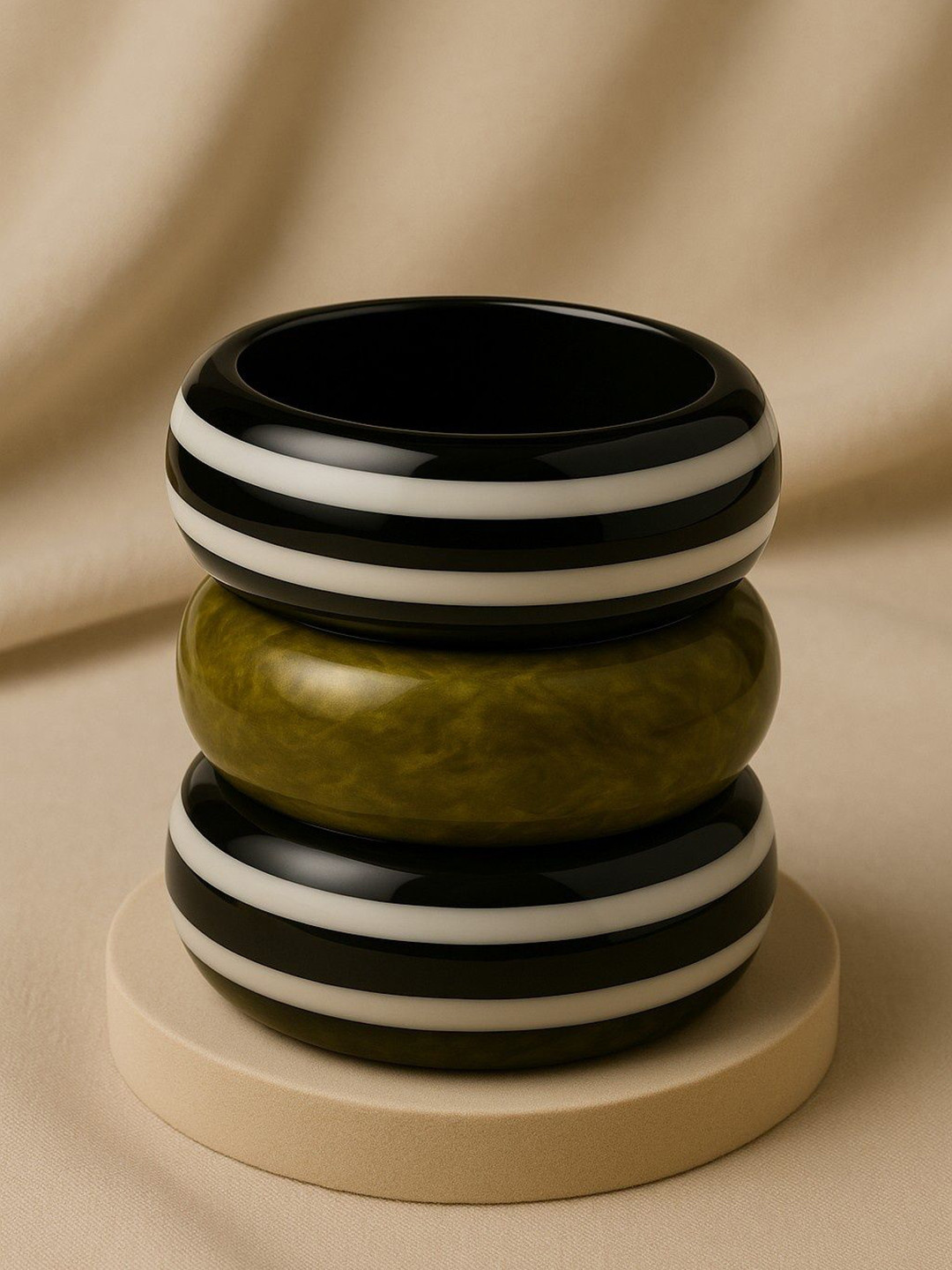 ATIBELLE Set Of 3 Matt-Glossy Resin Bangles