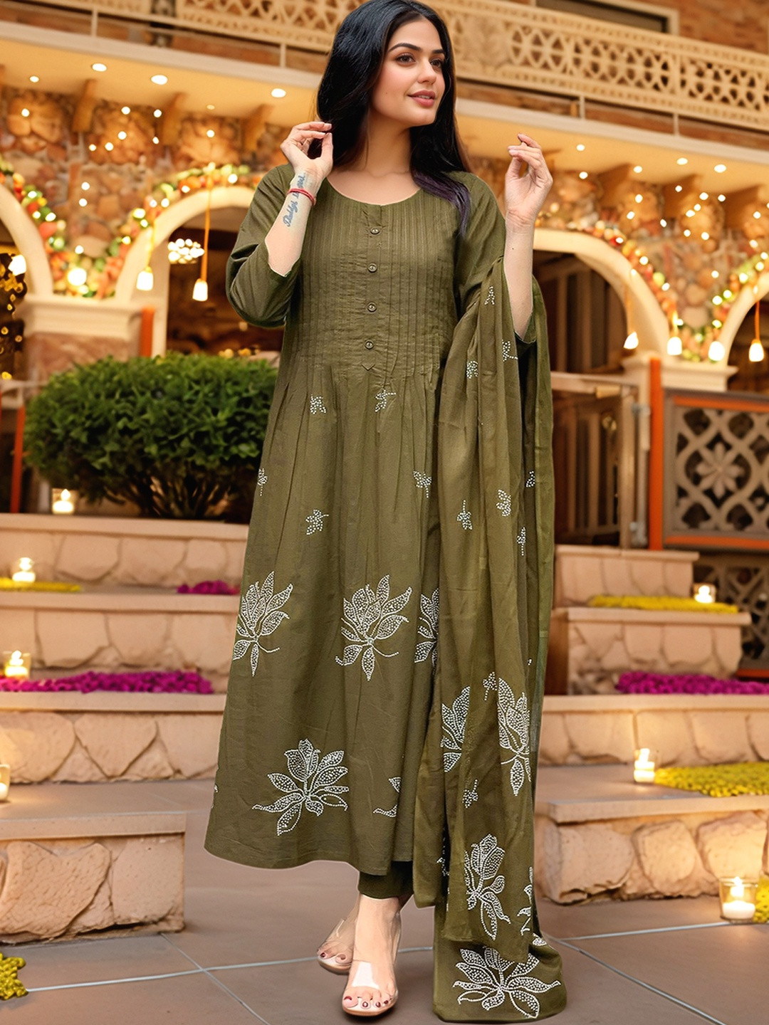 Aaghnya Women Viscose Rayon Printed Kurta Sets With Dupatta