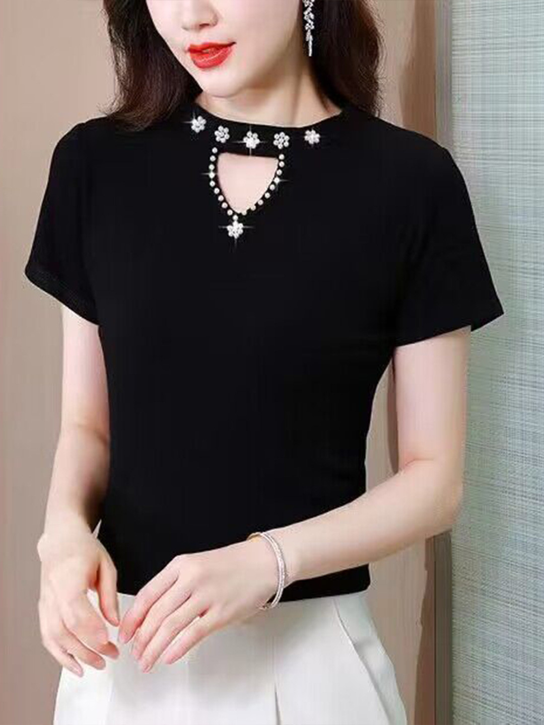 StyleCast Women Round Neck Short Sleeves Party Top