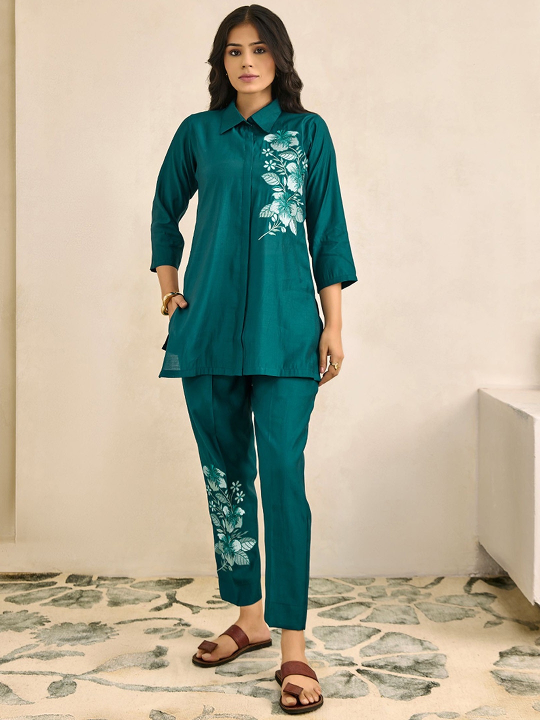 WOMEN PLUS Moh Collection Plus Size Embroidered Shirt Collar Tunic With Trousers Co-Ords