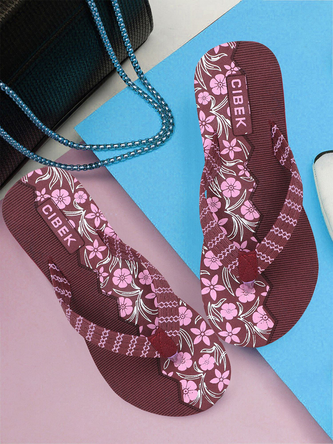 CIBEK Women Printed Thong Flip-Flops