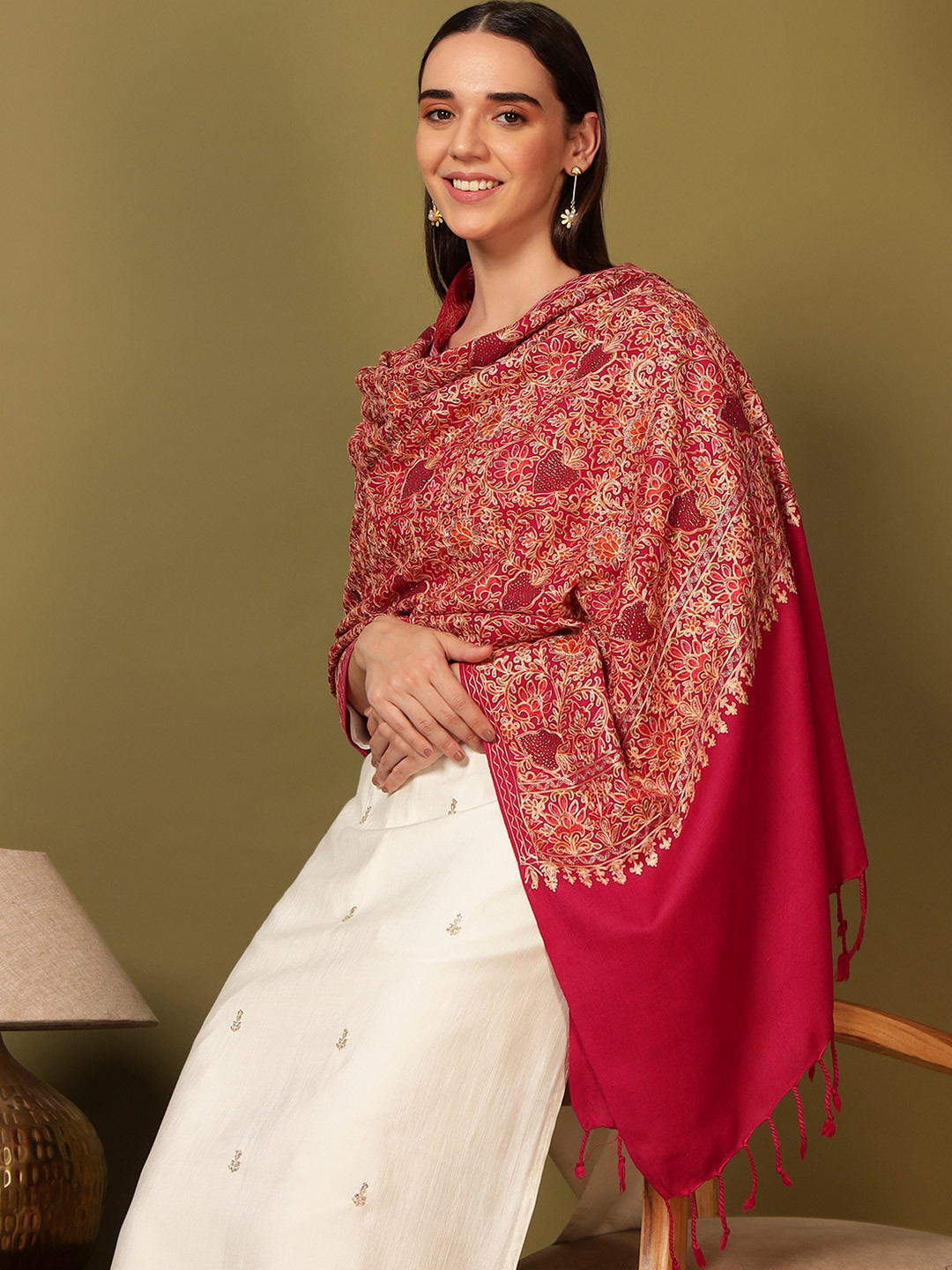 Pashmoda Hunar Floral Nalki Embroidered Woolen Shawl