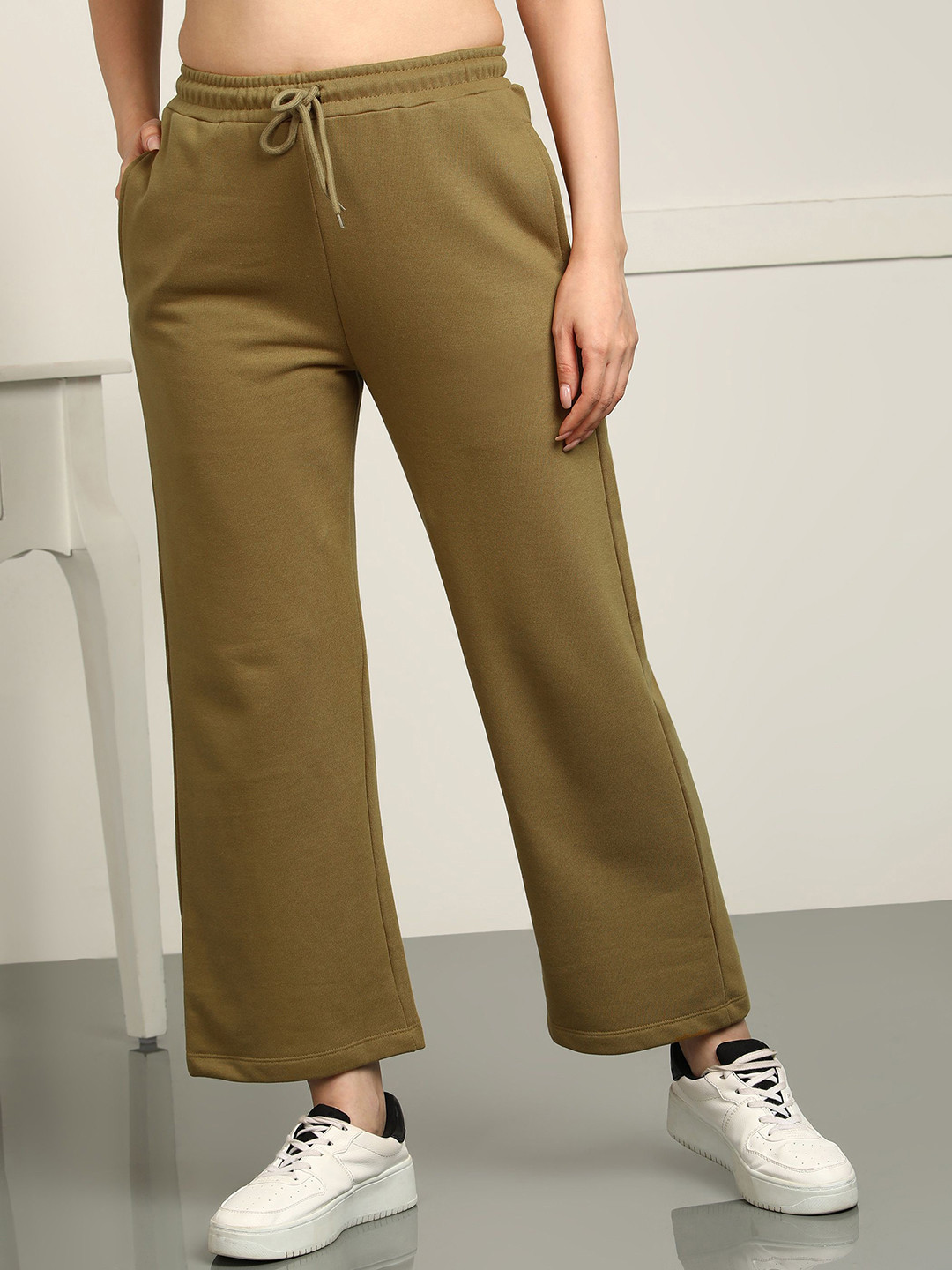 Alan Jones Women Relaxed Fit Wide Legs Track Pant