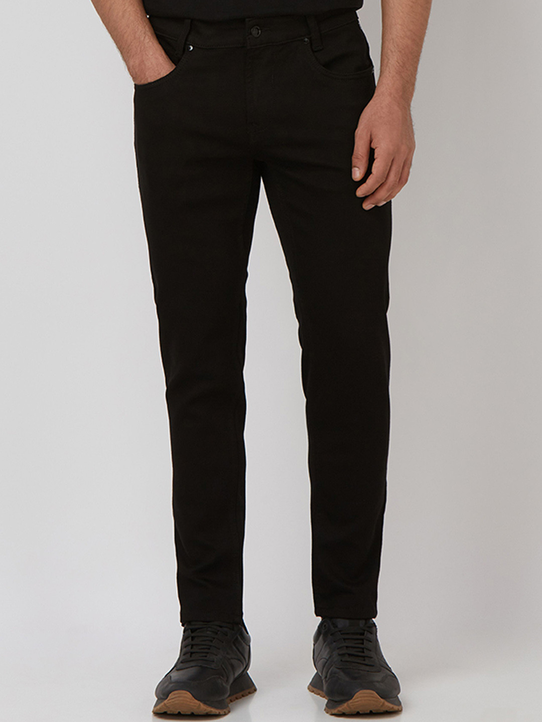 Mufti Men Tapered Fit Mid-Rise Stretchable Cotton Jeans