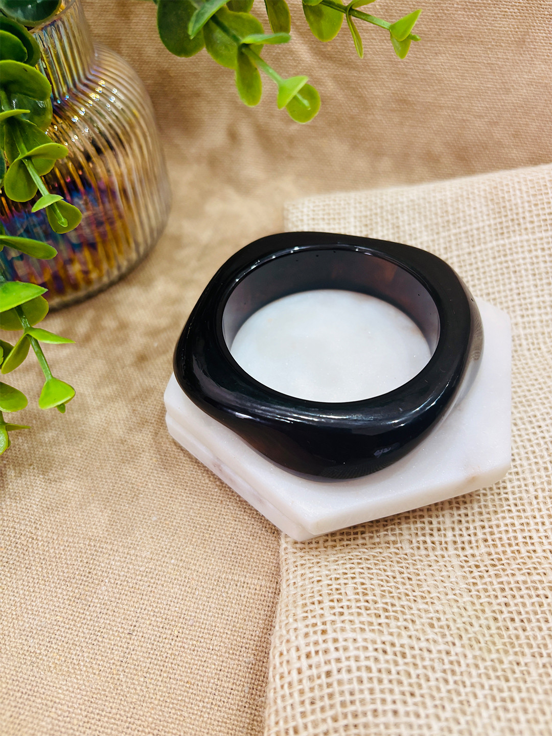 Niska Rasin Square Shaped Bangle
