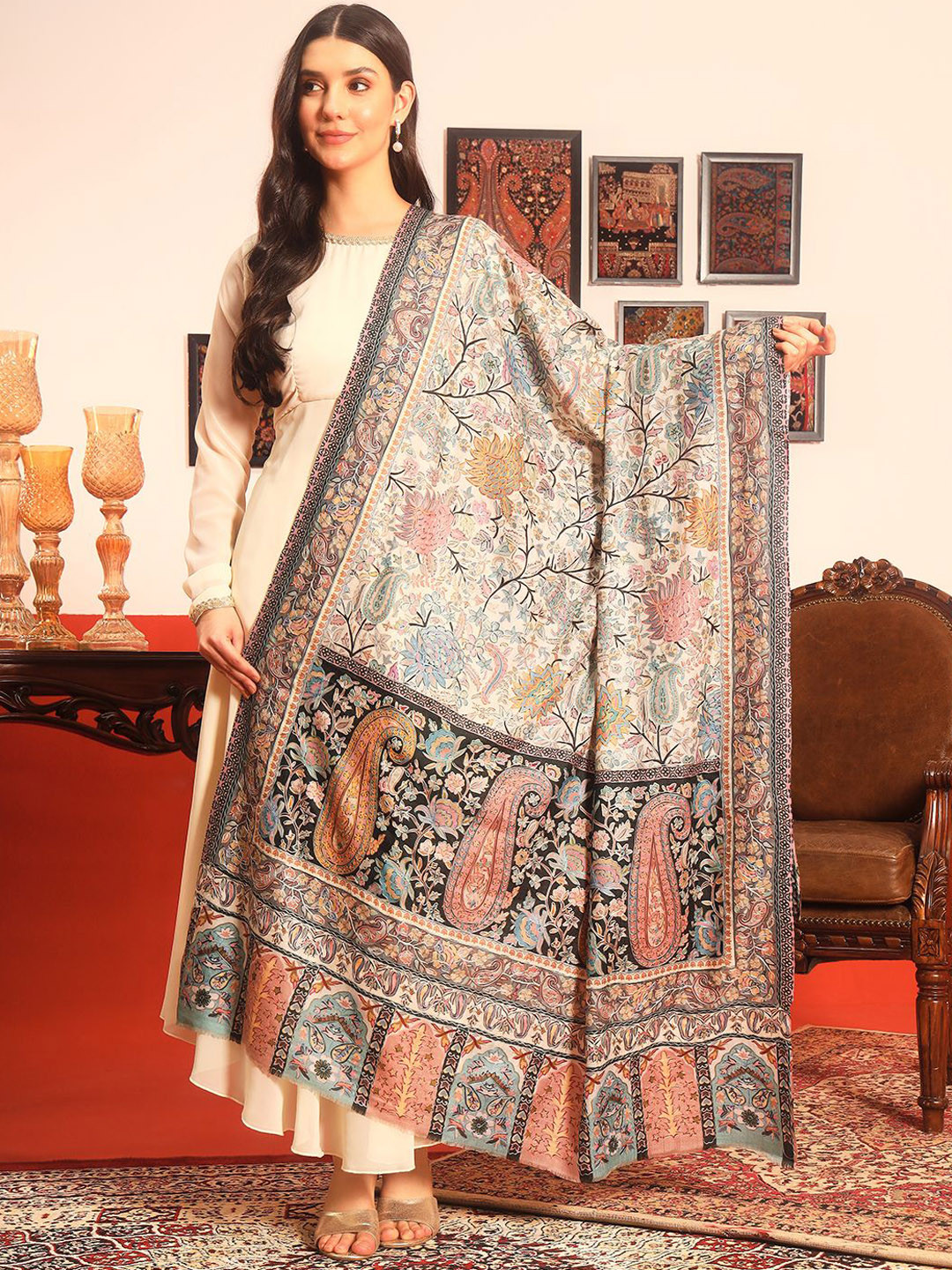 Pashmoda Guldasta Fine Wool Kalamkari Paisley Embroidered Shawl