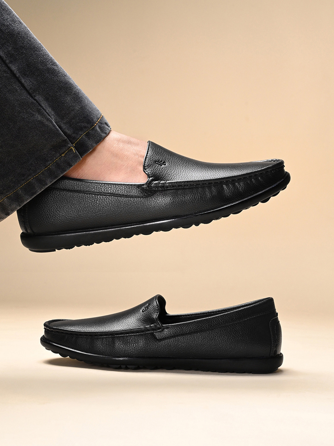 LOUIS STITCH Men Italian Milled Leather Formal Slip-On Loafers