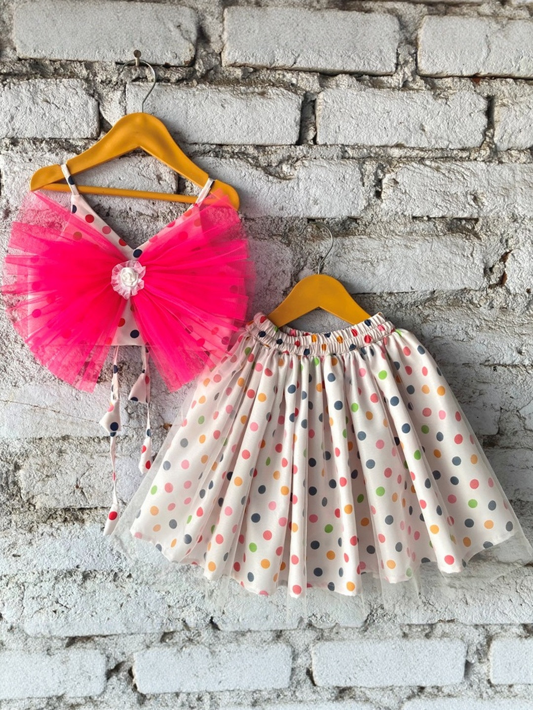 Charan Kanya Girls Polka Dot Print Shoulder Strap Top With Skirt