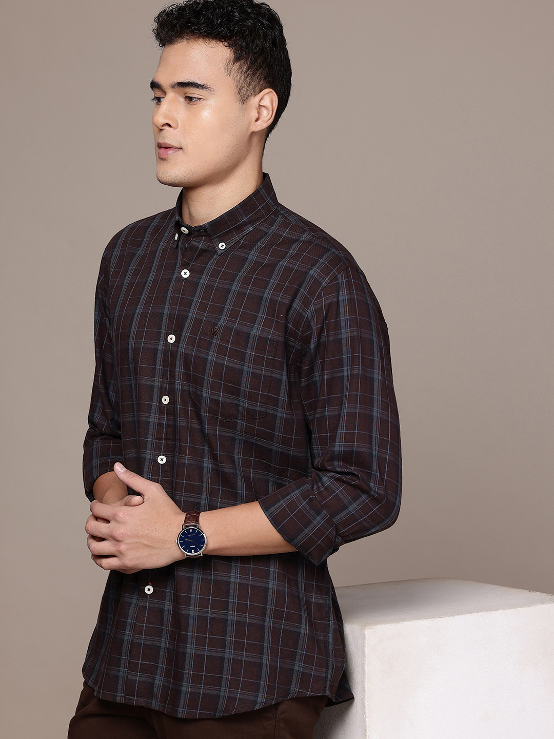 BS BLUE SQUAD India Slim Fit Checked Button-Down Collar Casual Shirt