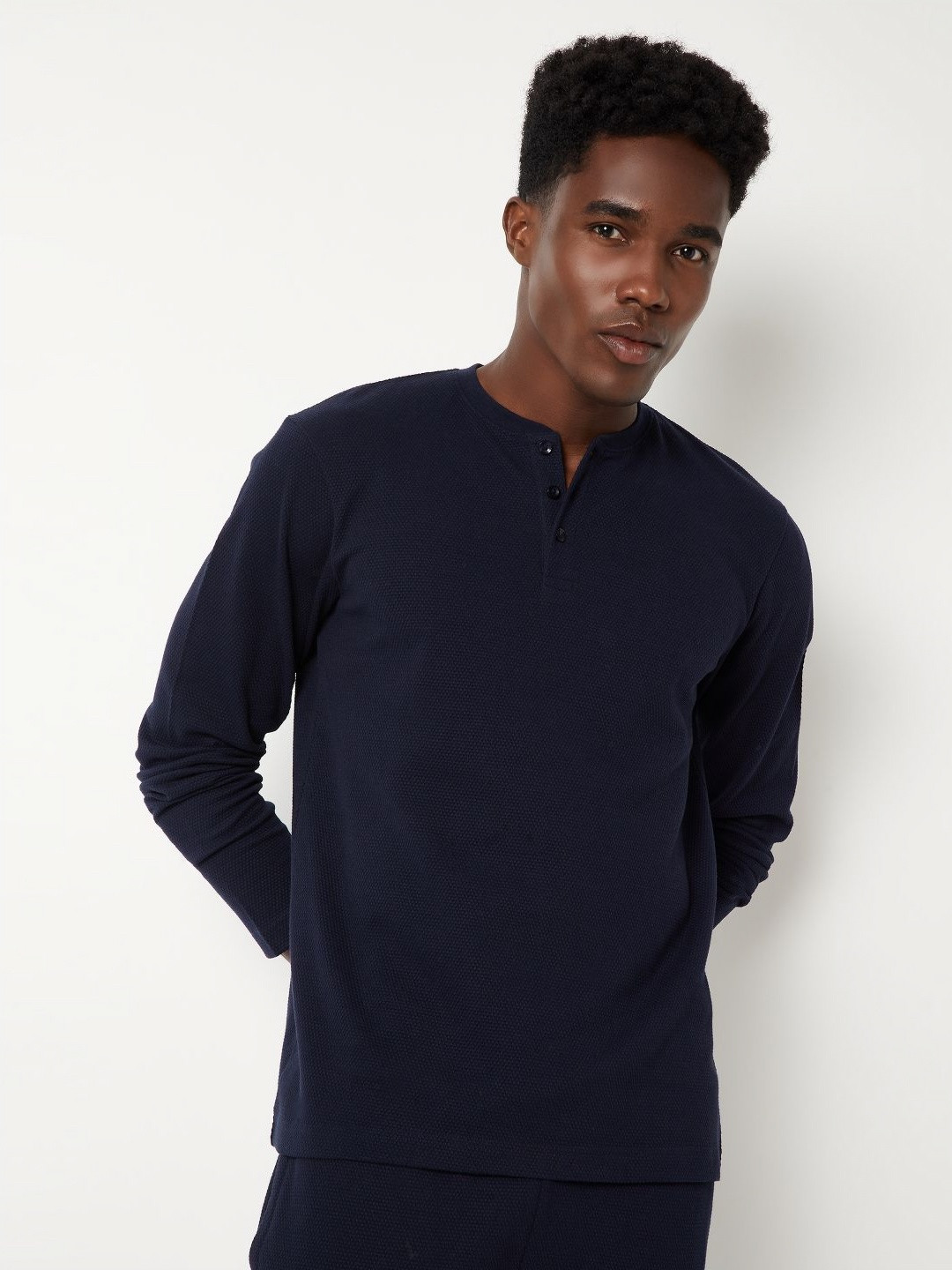 max Henley Neck Long Sleeves T-Shirt
