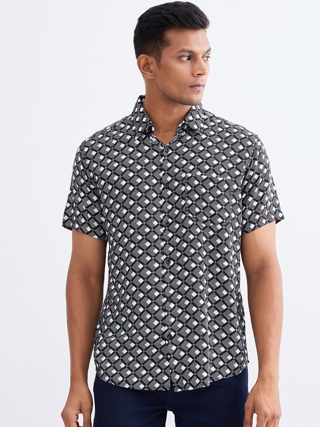 SPYKAR Men Viscose Rayon Casual Shirts