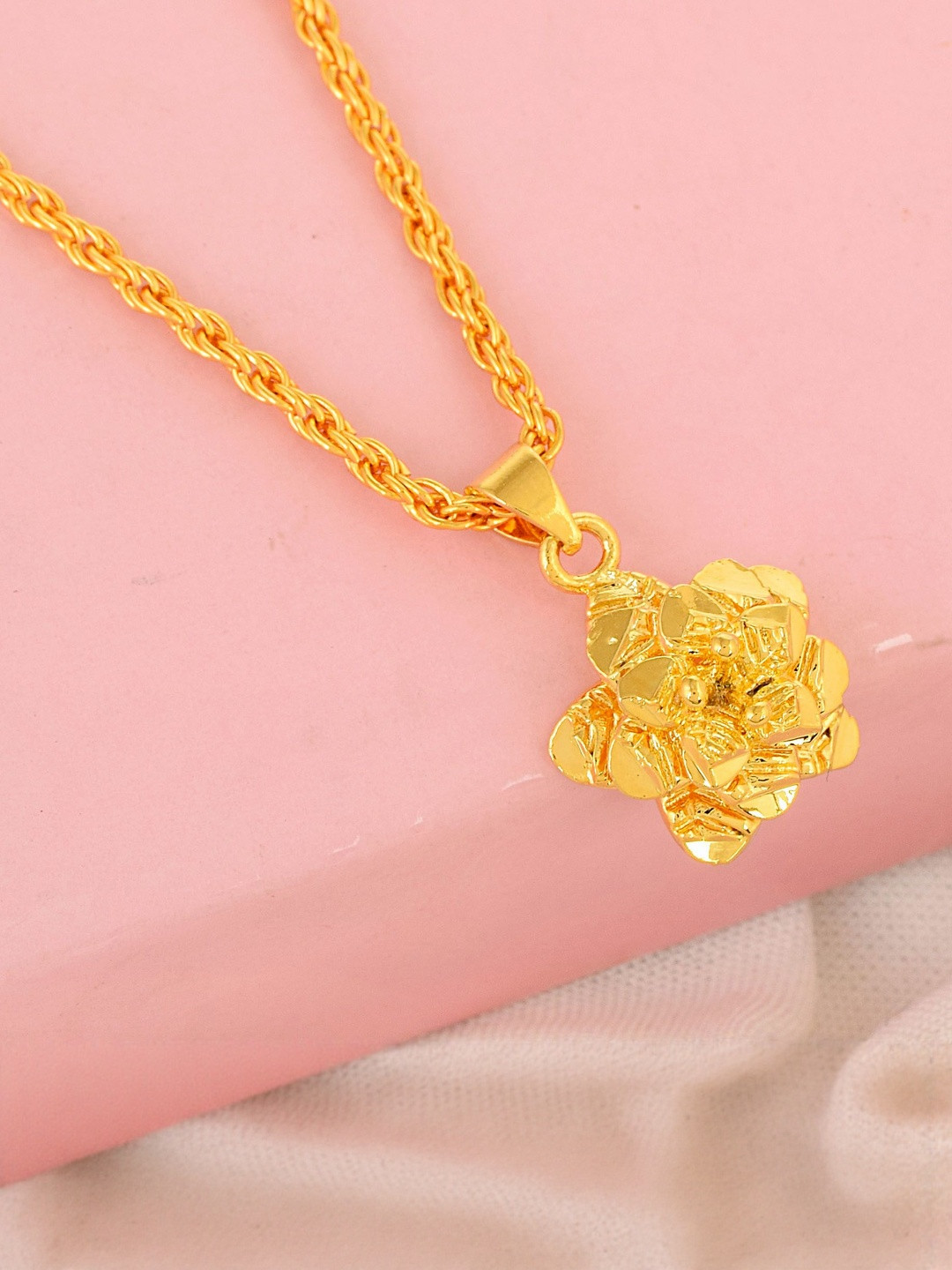 Brass Goldplated Rose Flower 3D Fashion pendant