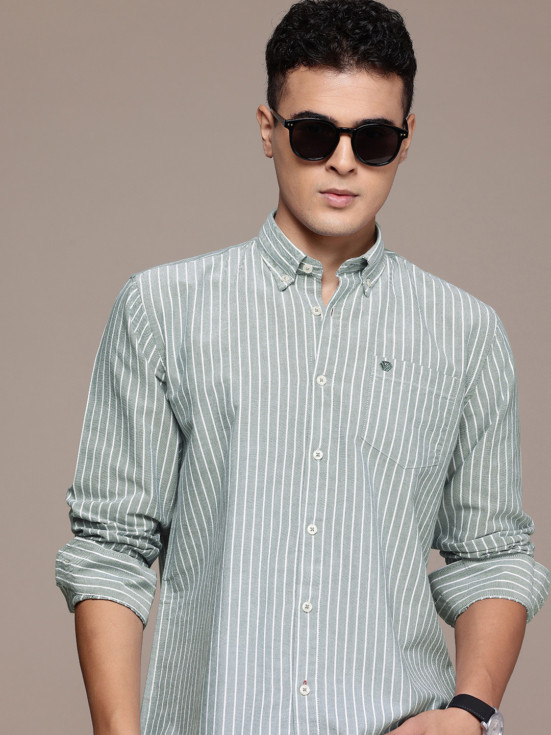 BS BLUE SQUAD Button-Down Collar Slim Fit Striped Casual Shirt