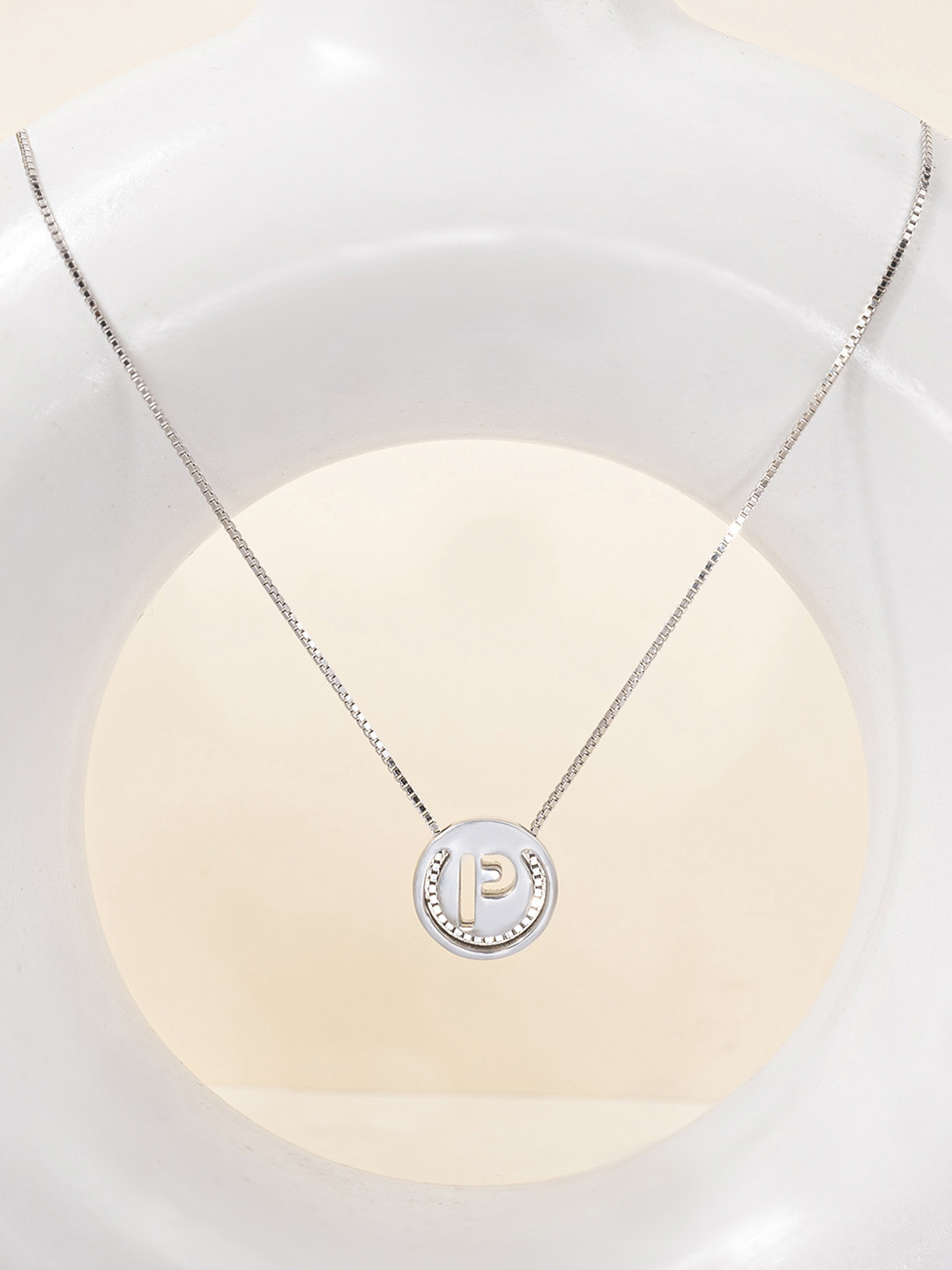 TOUCH925 Silver Circular Initial P Minimal Chain