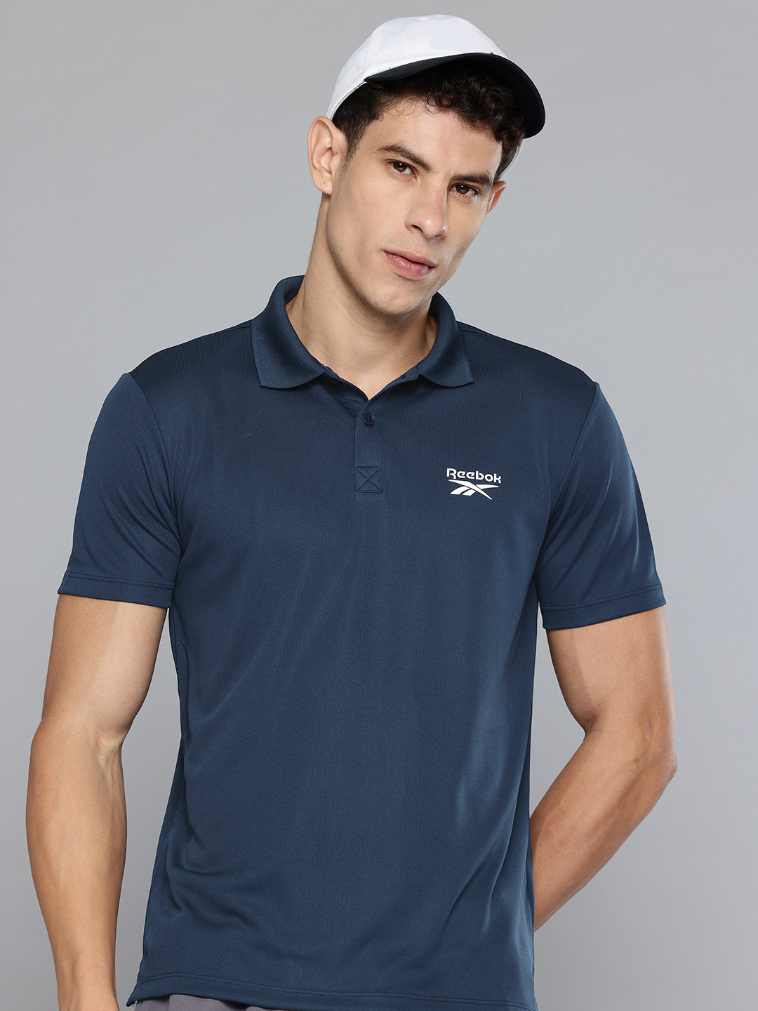 Reebok Brand Logo Detail Speed-Wick Pro Perf Core Polo Collar T-shirt