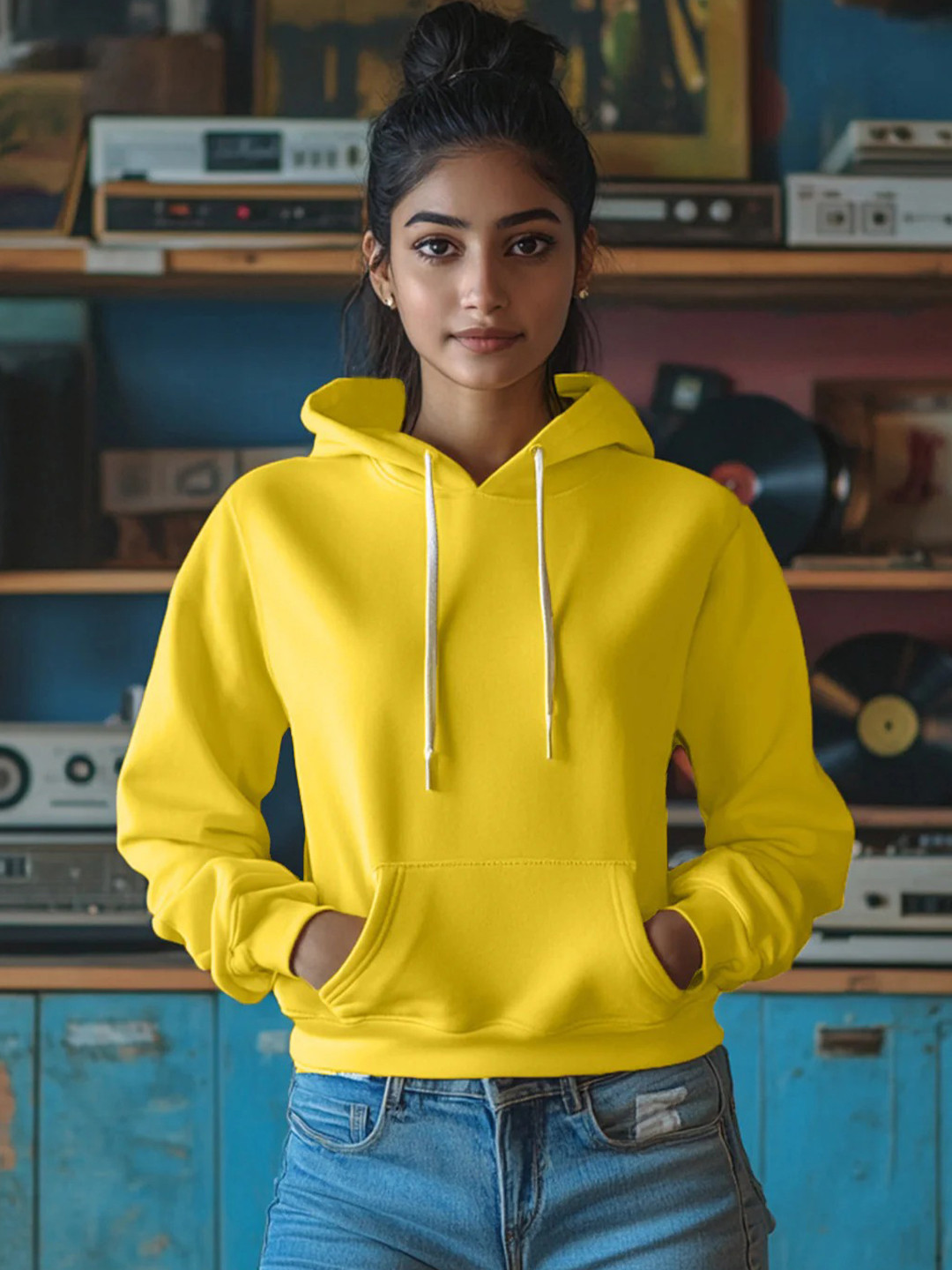 JUNEBERRY Women Yellow Solid Cotton Fleece Regular Fit Hooded Pullover Sweatshirt