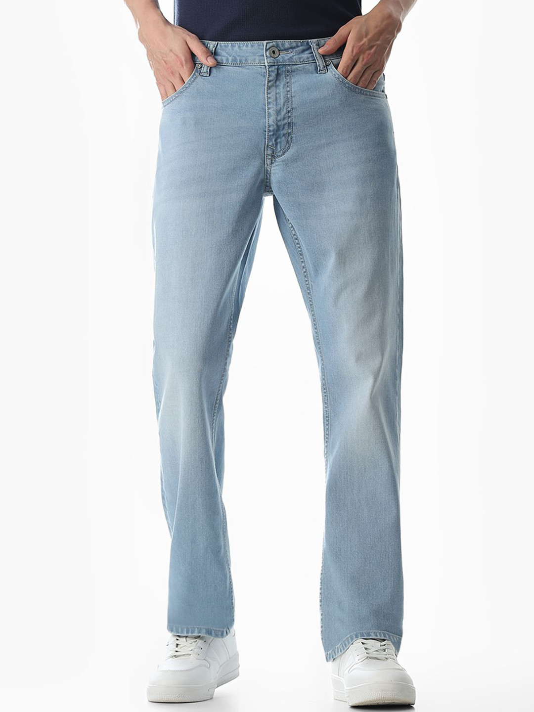 Jack & Jones Men Clark Regular Fit Low-Rise Light Fade Jeans