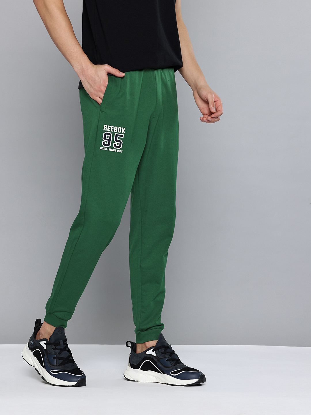 Reebok Men Varsity Applique Joggers