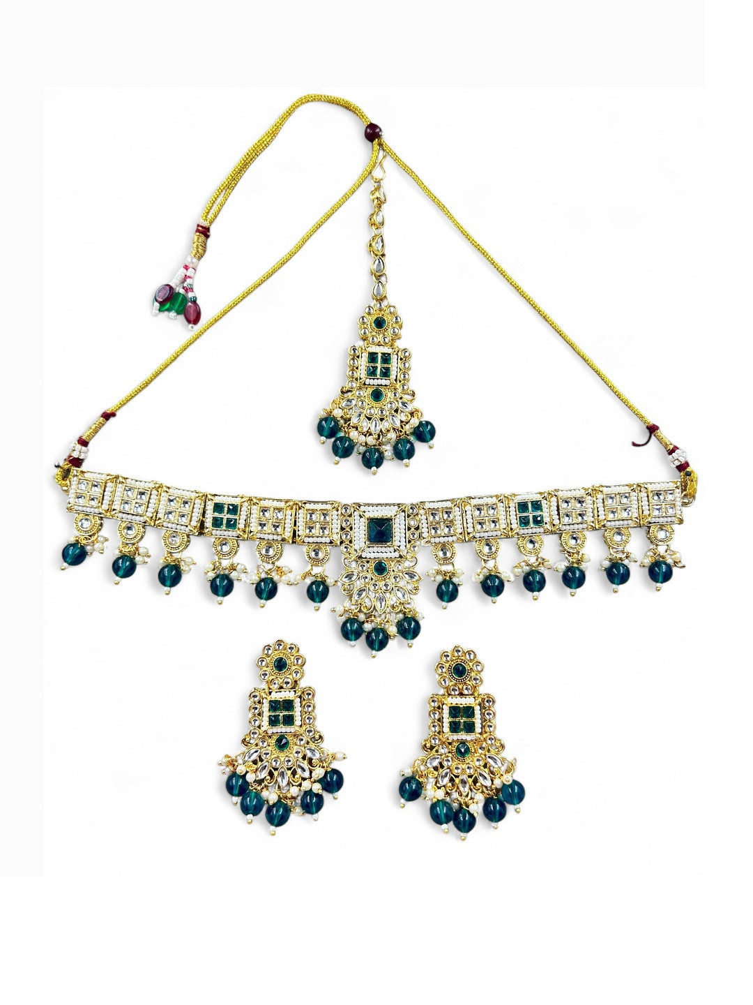 ANTIQUE JEWELLERY Women Kundan & Rama Green Beads Necklace & Earrings With & Maang Tika